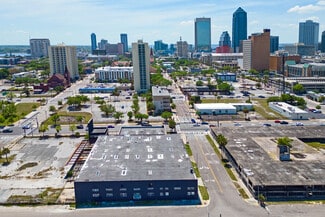 Plus de détails pour 925 N Ocean St, Jacksonville, FL - Industriel/Logistique à louer