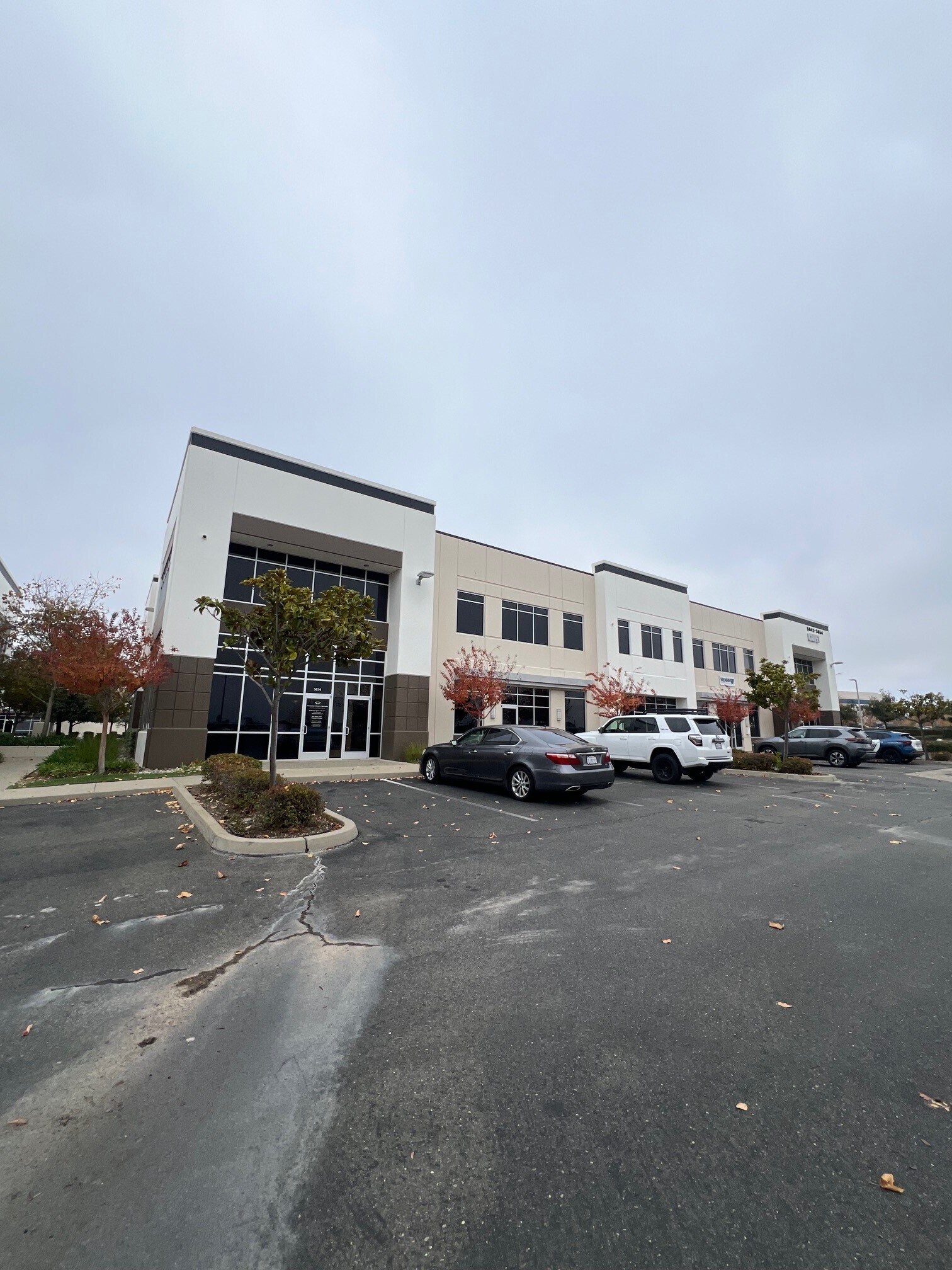 5842-5854 Lonetree Blvd, Rocklin, CA à louer Photo de l’immeuble– Image 1 sur 22