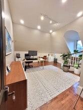 236 Metcalfe St, Ottawa, ON à louer Photo intérieure– Image 1 sur 1