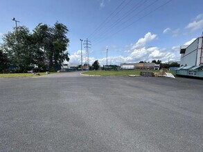 Petite-Forêt - VUE AÉRIENNE vue de carte