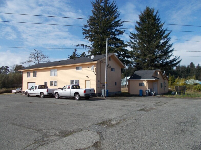 645 Elk Valley Rd, Crescent City, CA à vendre - Photo de l’immeuble – Image 2 sur 31