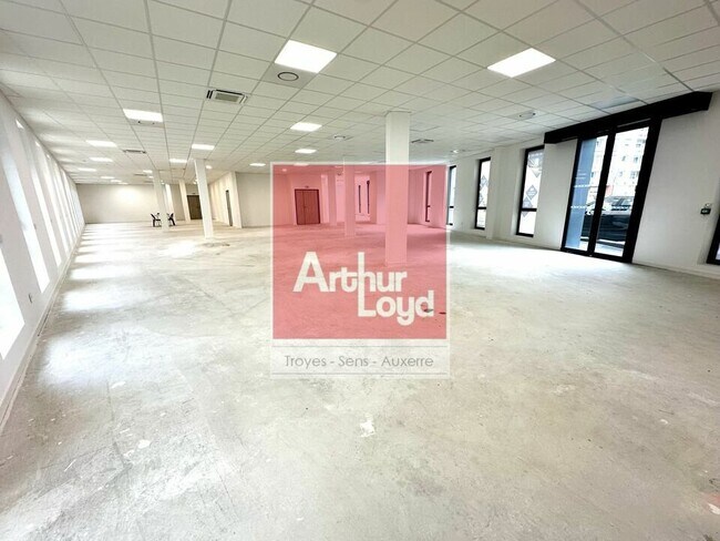Plus de détails pour Bureau à louer