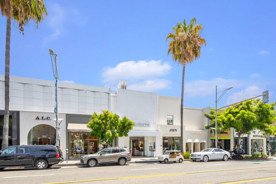 348 N Beverly Dr, Beverly Hills, CA à louer - Photo de l’immeuble – Image 2 sur 4