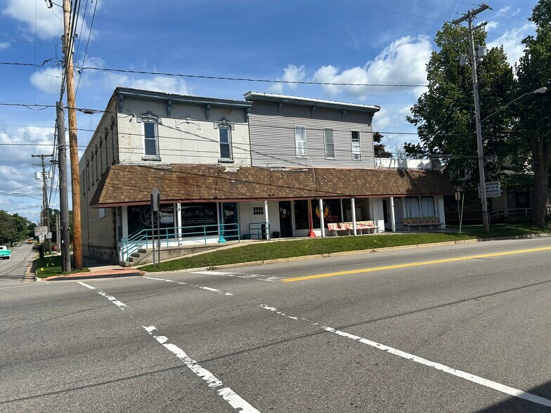 7 E Muskegon St, Kent City, MI à vendre - Photo de l’immeuble – Image 1 sur 13