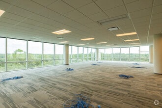 12470 Telecom Dr, Tampa, FL à vendre Photo intérieure– Image 2 sur 9