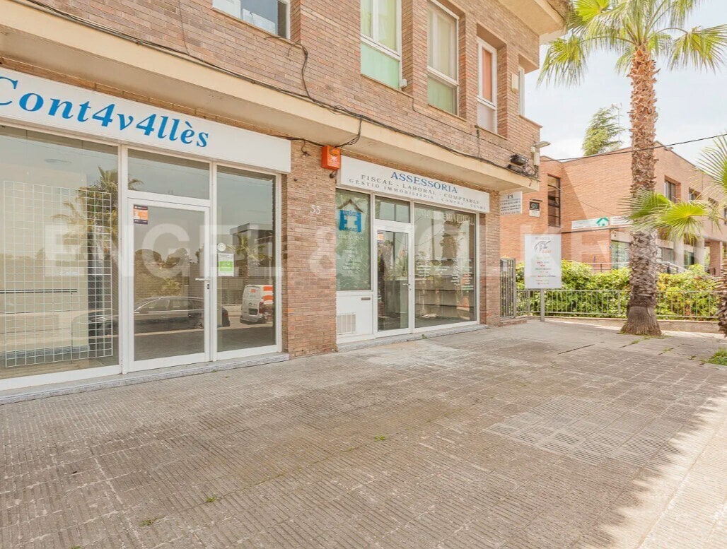 Local commercial dans Sant Cugat del Vallès, Barcelona à louer Photo intérieure– Image 1 sur 9