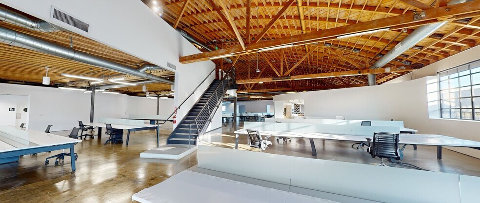 3644 Eastham Dr, Culver City, CA à louer - Numérisation 3D Matterport – Image 2 sur 19