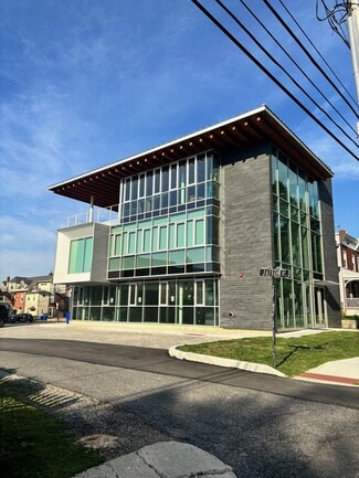 Plus de détails pour 30 E Third St, Media, PA - Bureau à louer