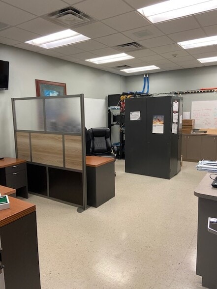 12363 Hampton Park Blvd, Tampa, FL à louer - Photo intérieure – Image 2 sur 13