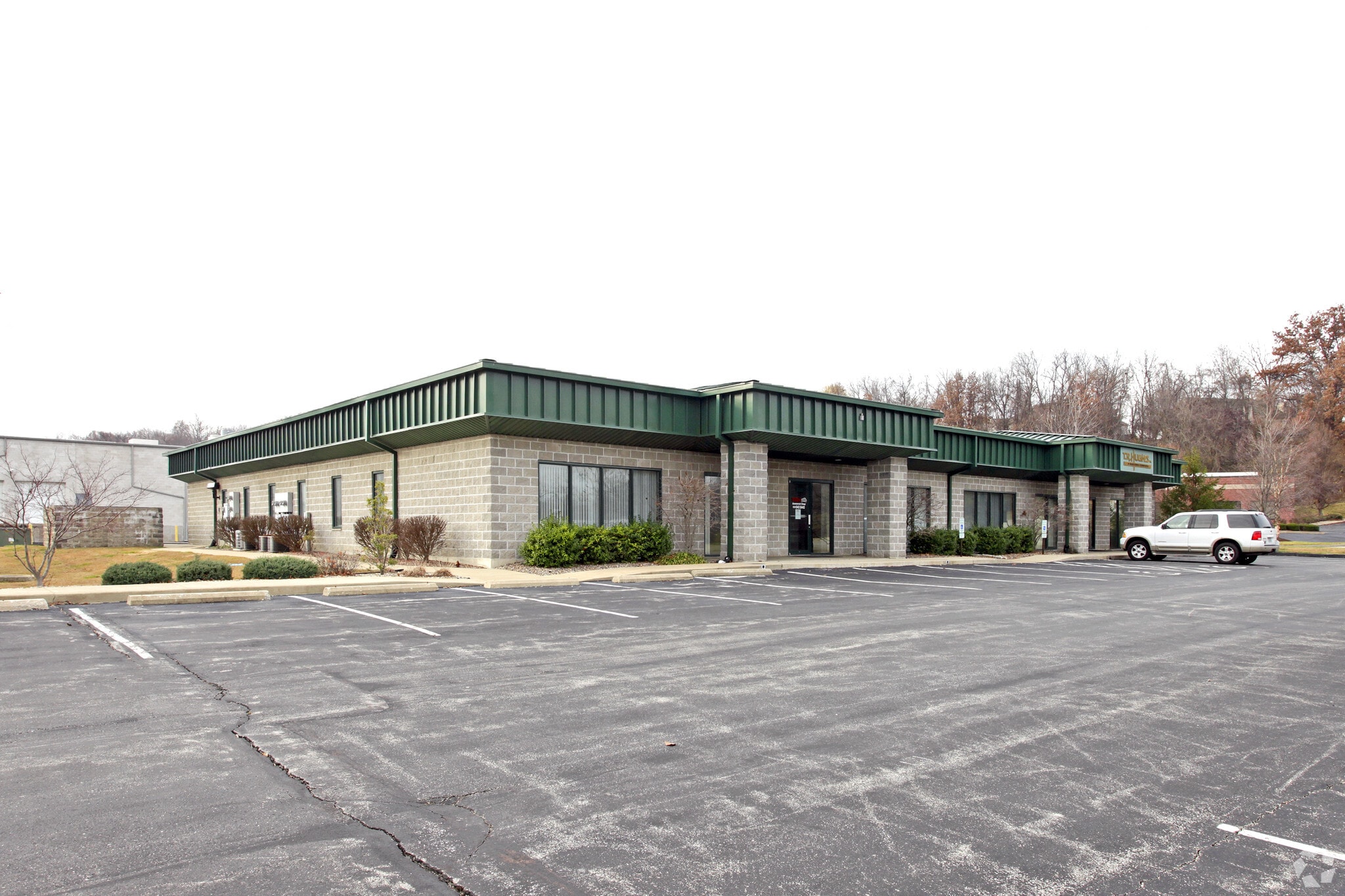 239 Fox Hill Rd, Saint Charles, MO à louer Photo principale– Image 1 sur 7