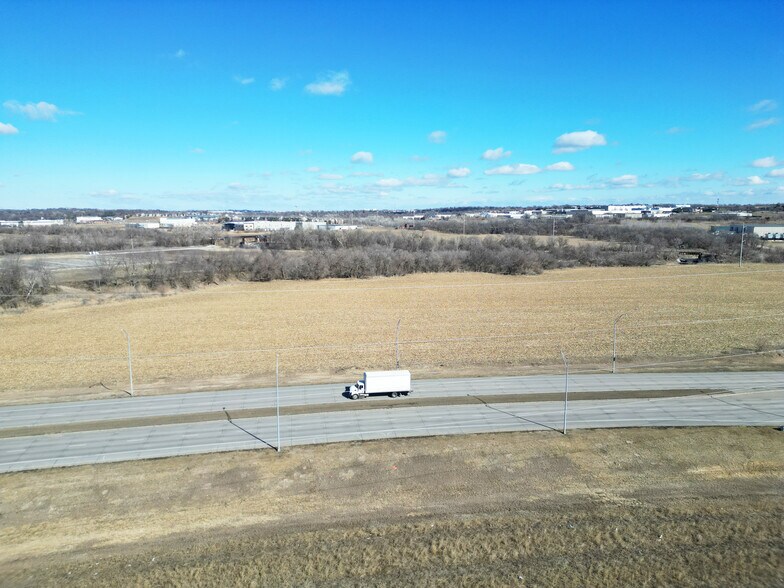 114th St & Giles Road, La Vista, NE à vendre - Autre – Image 2 sur 5