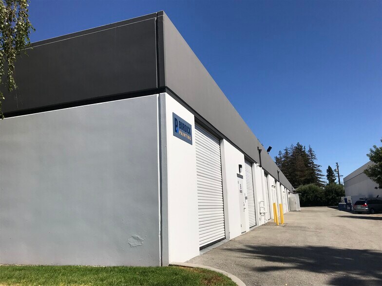 650 Nuttman St, Santa Clara, CA à louer - Photo de l’immeuble – Image 2 sur 4