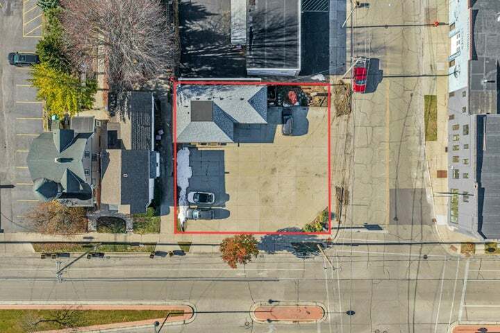 4104 7th Ave, Kenosha, WI à vendre - Photo de l’immeuble – Image 2 sur 14