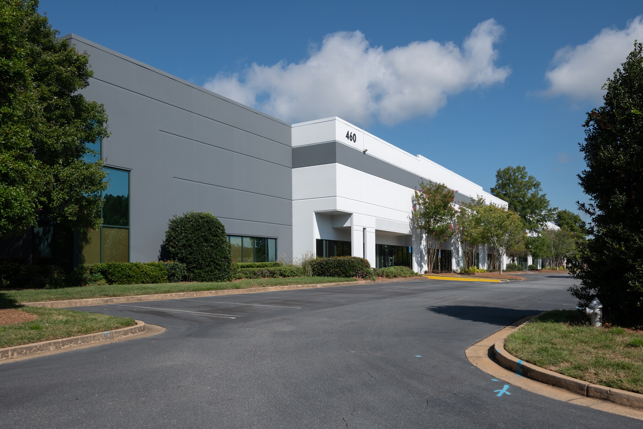 460 Horizon Dr, Suwanee, GA à louer Photo de l’immeuble– Image 1 sur 4