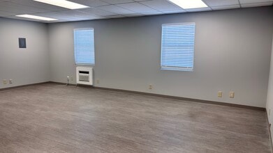 106 Commerce Way, Jupiter, FL à louer Photo intérieure– Image 2 sur 4