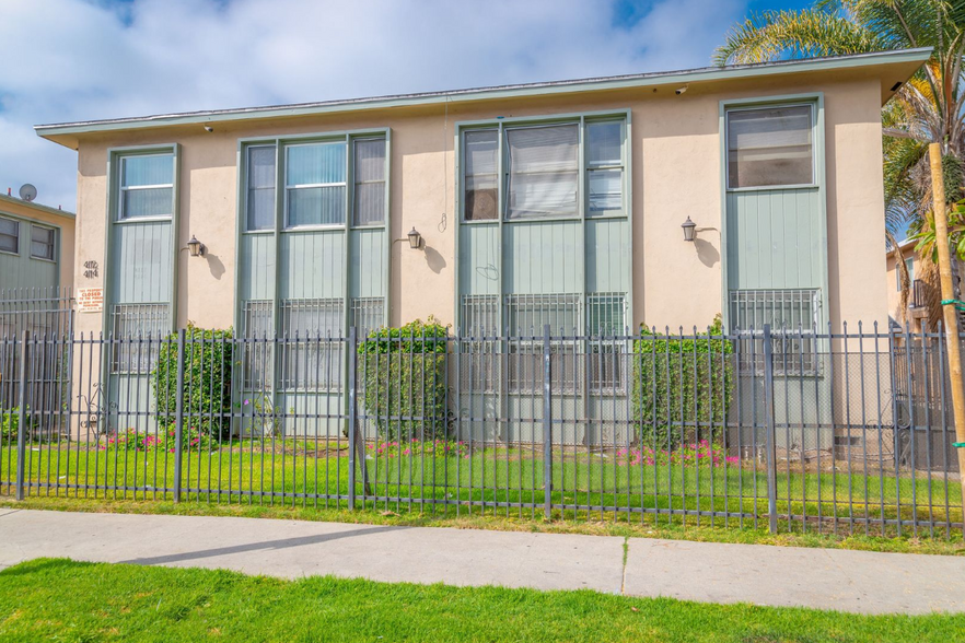 4112-4114 Palmwood Dr, Los Angeles, CA à vendre - Photo principale – Image 1 sur 12