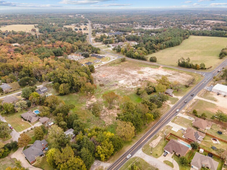 13970 FM 2710, Lindale, TX à vendre - Photo de l’immeuble – Image 3 sur 28
