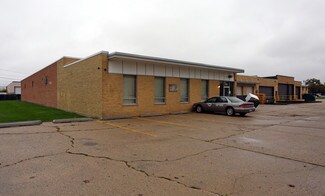 Plus de détails pour 2063 Frontage Rd, Des Plaines, IL - Industriel/Logistique à louer