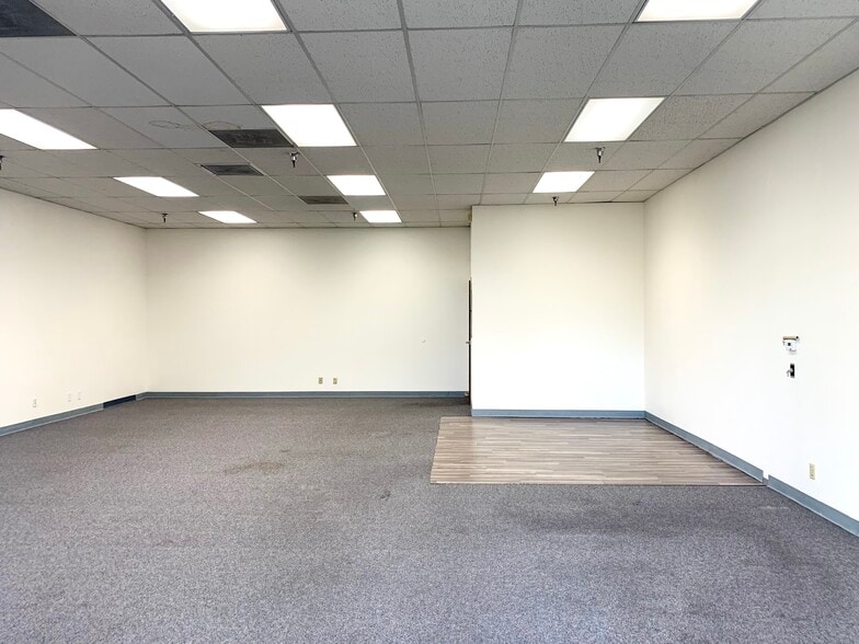 11512 Magnolia St, Garden Grove, CA à louer - Photo intérieure – Image 3 sur 5