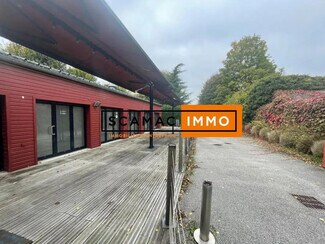 Plus de détails pour Bureau, Local commercial à louer