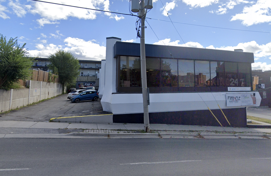 257 Pinnacle St, Belleville, ON à vendre - Photo de l’immeuble – Image 2 sur 14