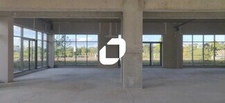 Plus de détails pour Local commercial à louer