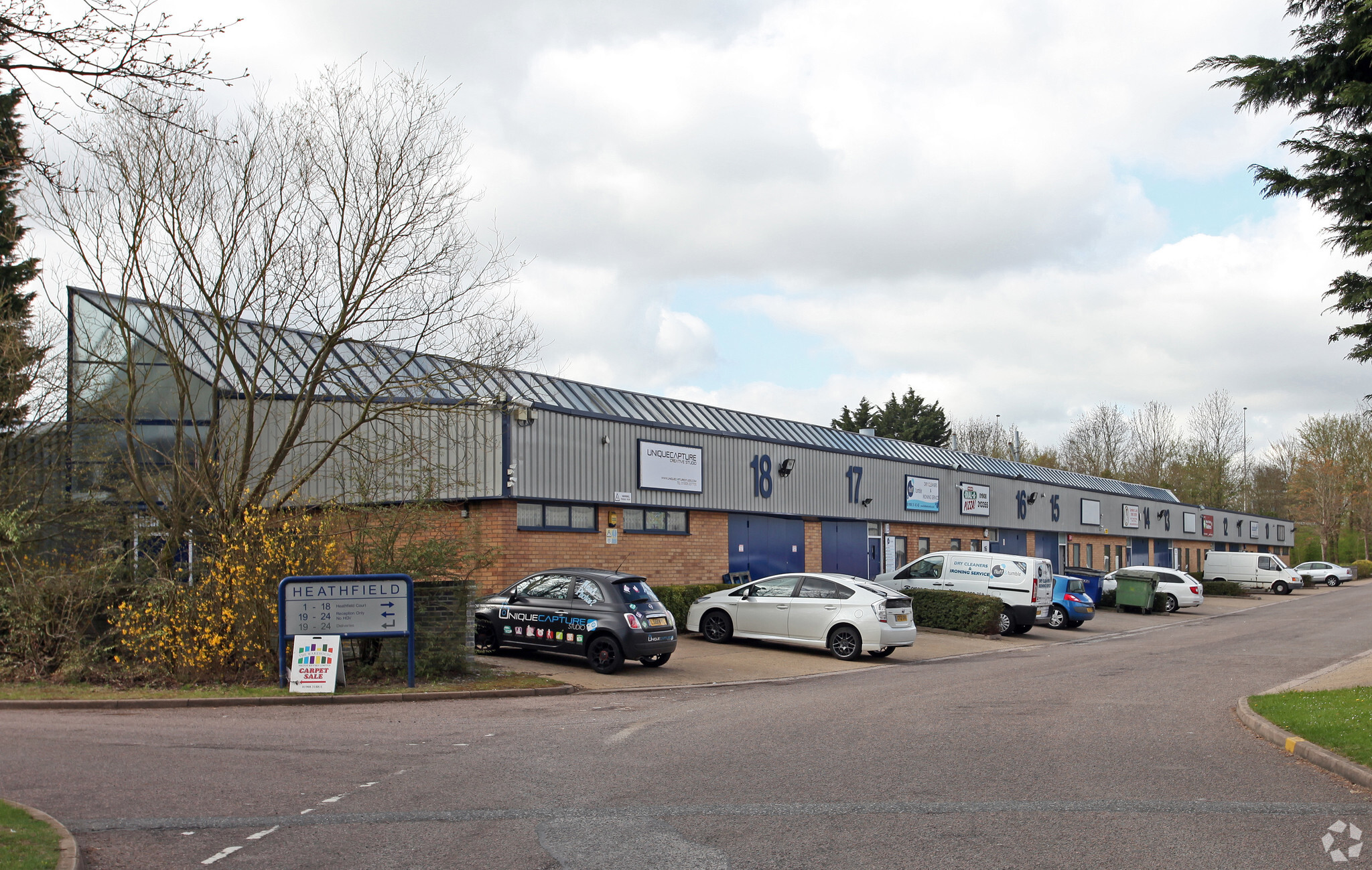 Stacey Bushes, Milton Keynes à louer Photo principale– Image 1 sur 5