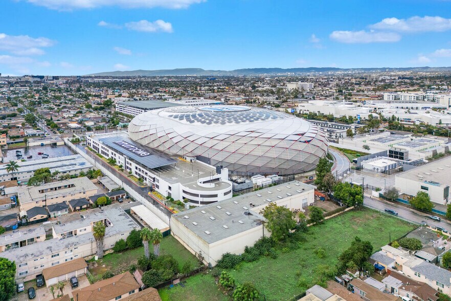 3660-3668 W 102nd St, Inglewood, CA à vendre - Photo de l’immeuble – Image 1 sur 3