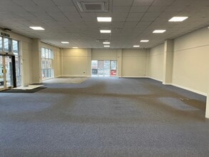 Peartree Rd, Stanway à louer Photo intérieure– Image 2 sur 3