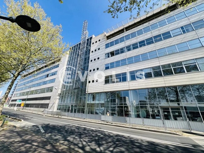 Plus de détails pour 2 Quai Blanqui, Alfortville - Bureau à louer