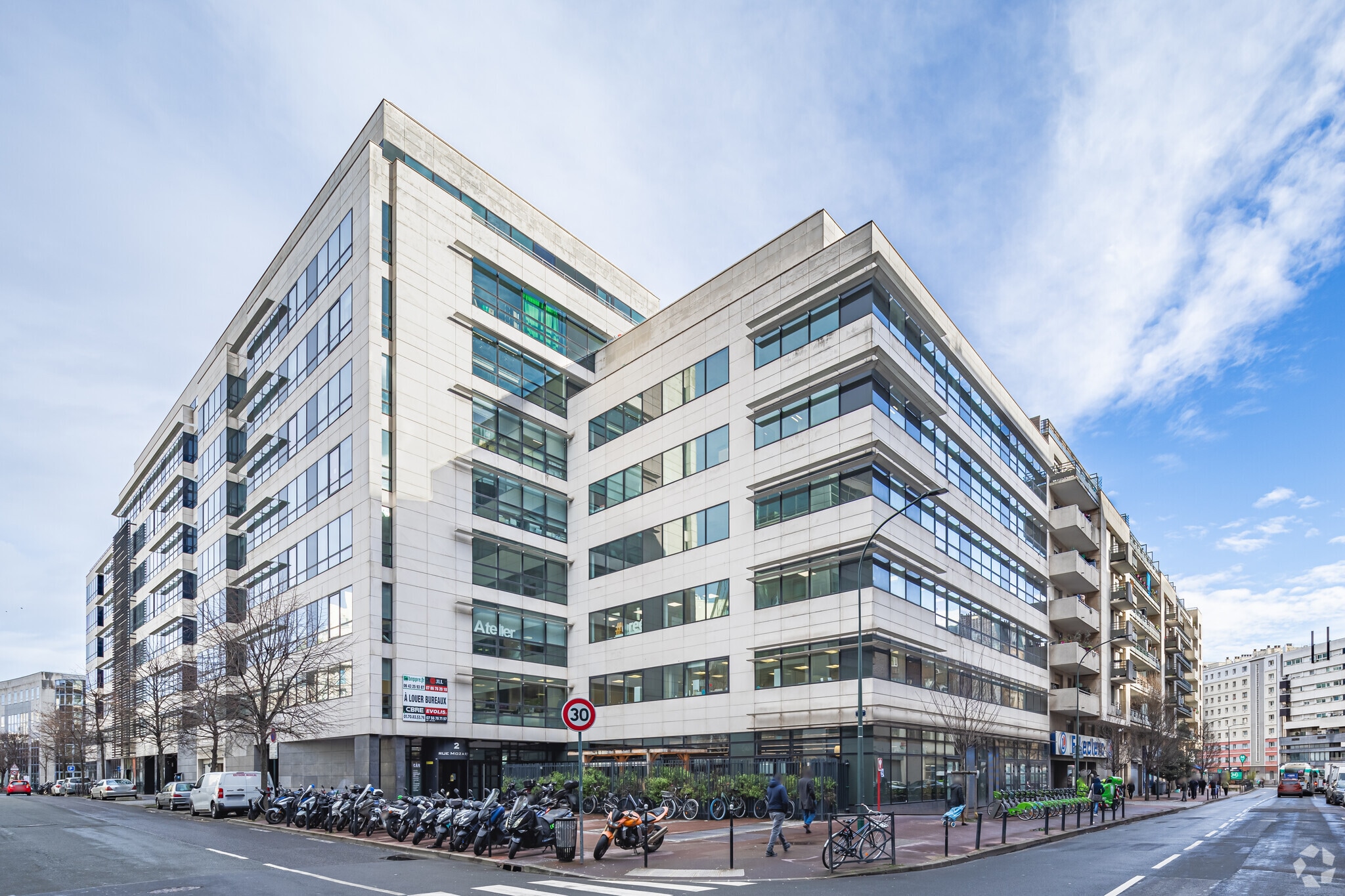 4/10 Rue Mozart, Clichy à louer Photo principale– Image 1 sur 21