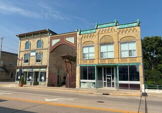 Plus de détails pour Three Historic Riverfront Properties – Local commercial à vendre, Fort Atkinson, WI