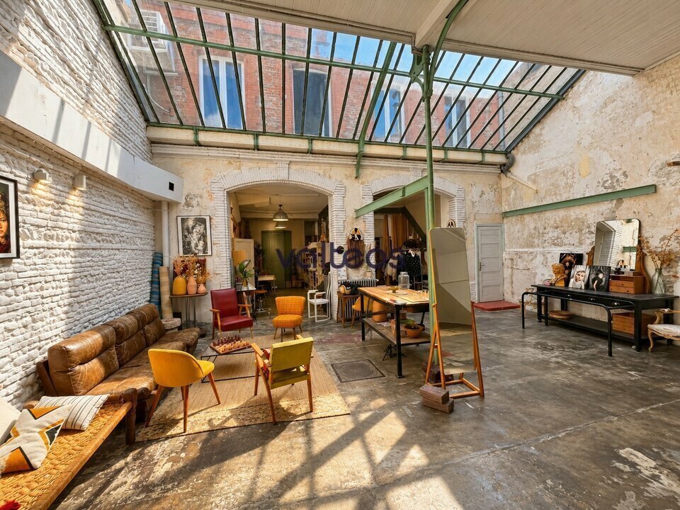 9 Rue Caffarelli, Toulouse à louer Photo de l’immeuble– Image 1 sur 11