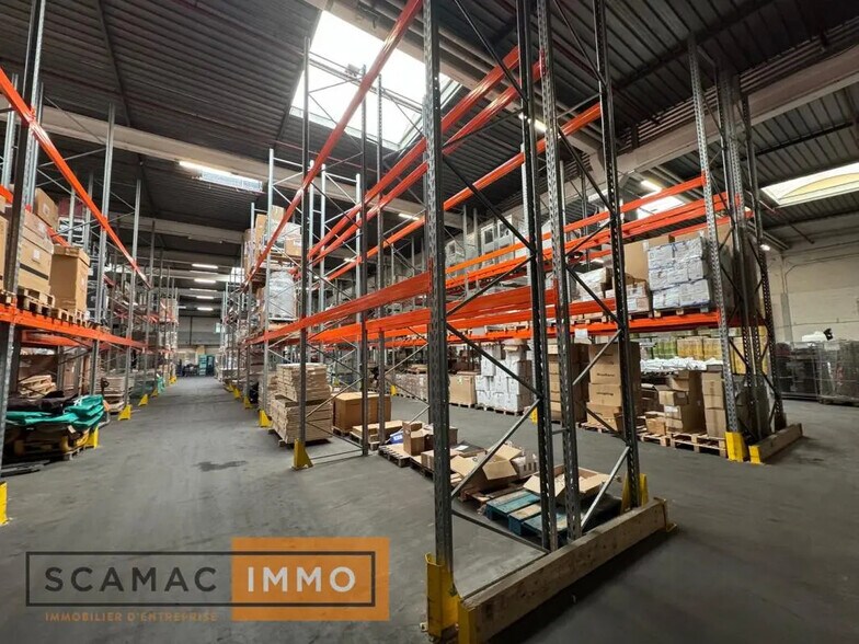 Industriel/Logistique dans Villejust à louer - Photo de l’immeuble – Image 2 sur 7