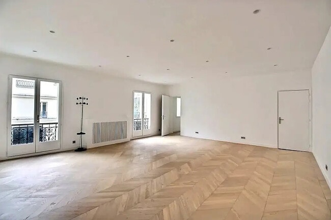 Plus de détails pour 76-78 Avenue Des Champs Elysées, Paris - Bureau à louer