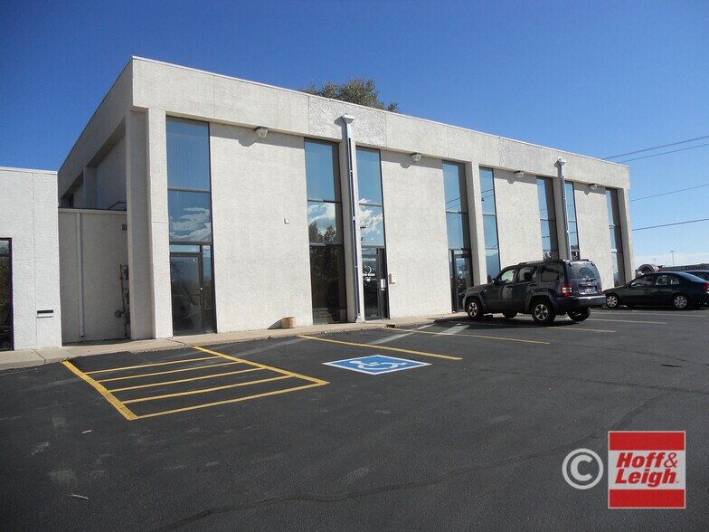 3520 E Galley Rd, Colorado Springs, CO à louer - Photo de l’immeuble – Image 1 sur 5