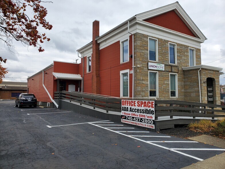 401 W High St, Mount Vernon, OH à louer - Photo de l’immeuble – Image 3 sur 16