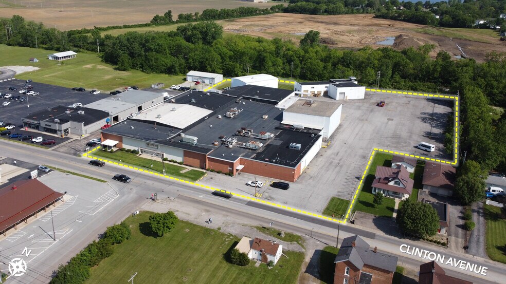 1104 Clinton Ave, Washington Court House, OH à vendre - Photo principale – Image 1 sur 11