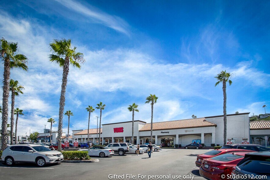 3633-3695 Midway Dr, San Diego, CA à louer - Photo de l’immeuble – Image 2 sur 12