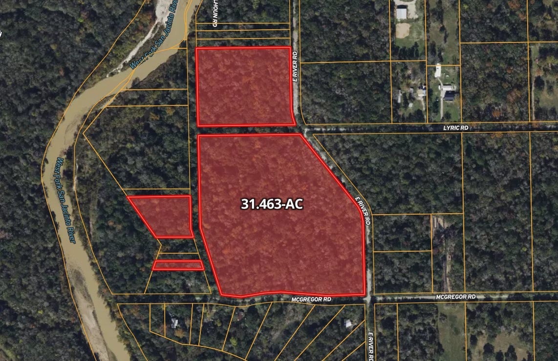 18812 River Road, Conroe, TX à vendre Photo principale– Image 1 sur 3