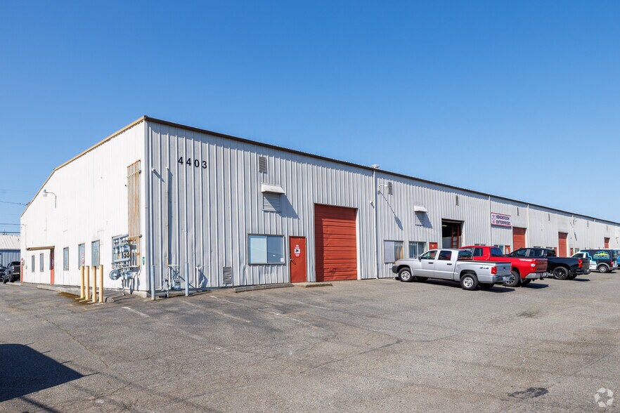 4403 Russell Rd, Mukilteo, WA à louer - Photo de l’immeuble – Image 3 sur 6