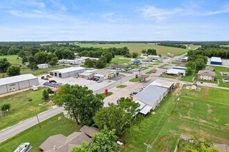 324 W Ketchum Ave, Vinita, OK - Vue aérienne vue de carte