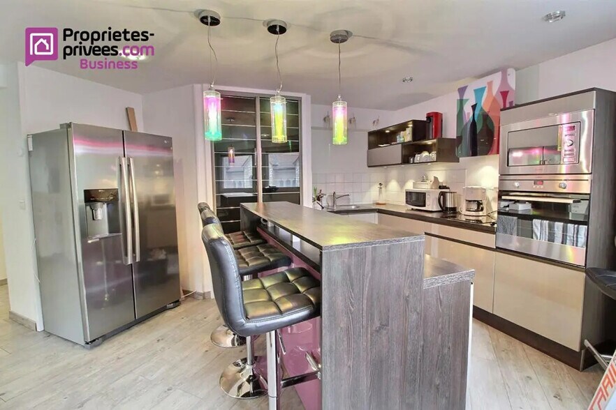 Bureau dans Annecy à vendre - Photo de l’immeuble – Image 2 sur 8
