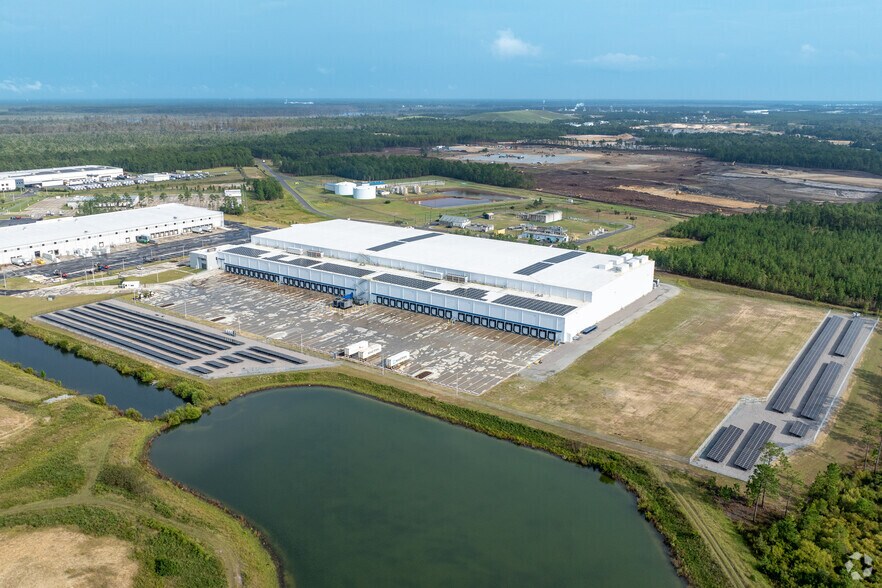 298 N Corporate Dr, Wilmington, NC à louer - Photo de l’immeuble – Image 2 sur 43