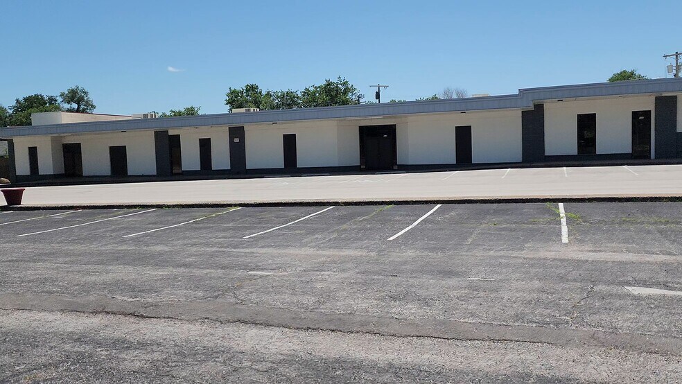 530-616 E 46th St N, Tulsa, OK à louer - Vidéo sur l’annonce professionnelle – Image 2 sur 4