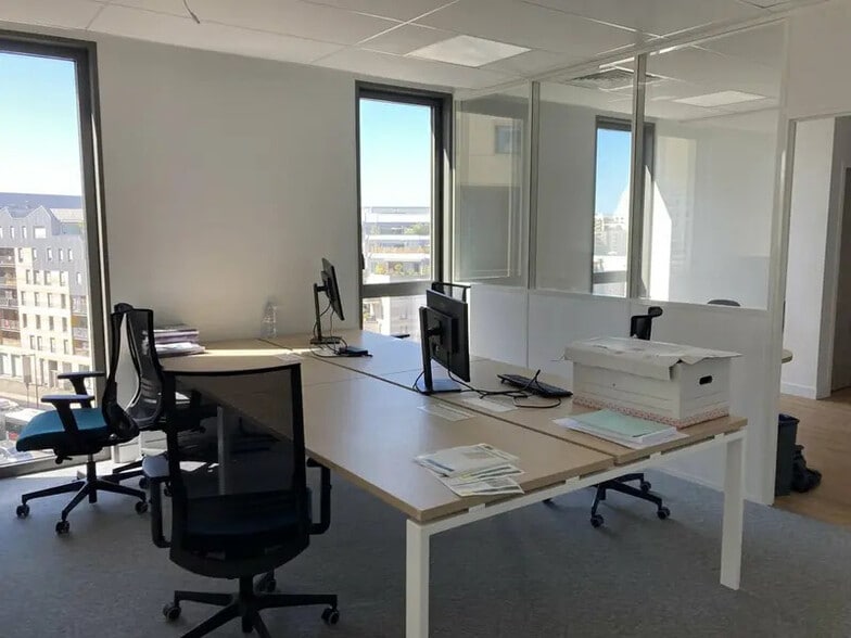 Bureau dans Bordeaux à louer - Photo intérieure – Image 3 sur 15