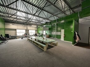 4981 Rue Louis-B.-Mayer, Laval, QC à louer Photo intérieure– Image 2 sur 4