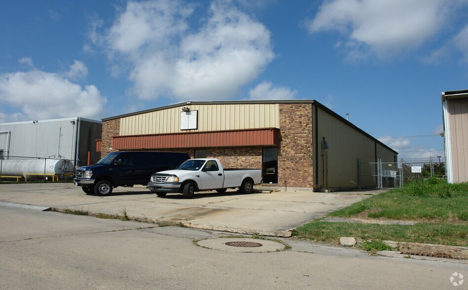 168 Harbor Cir, New Orleans, LA à louer - Photo de l’immeuble – Image 3 sur 9