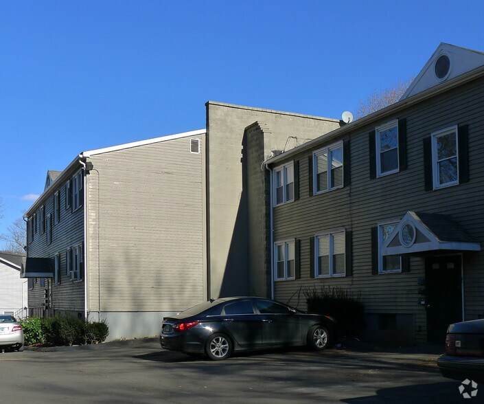 210 Burwell St, New Haven, CT à vendre - Photo de l’immeuble – Image 3 sur 3