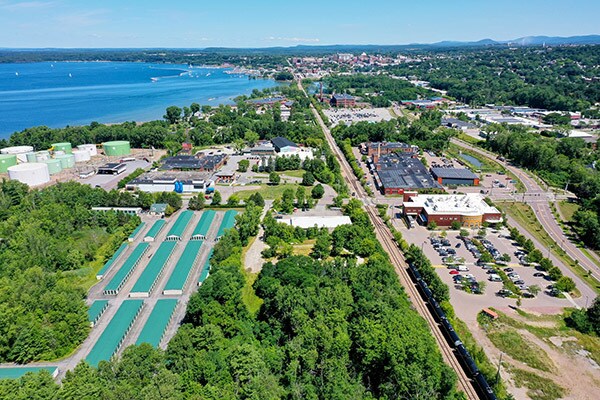 195 Flynn Ave, Burlington, VT à vendre - Photo de l’immeuble – Image 2 sur 2